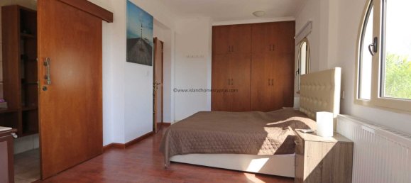 6 bedrooms House in Paralimni, Cyprus No. 23894 20