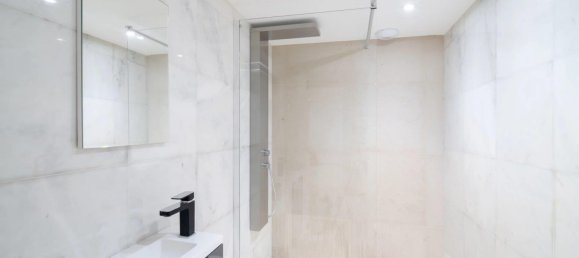 Villa de 3 dormitorios en Vallauris, France No. 298357 8