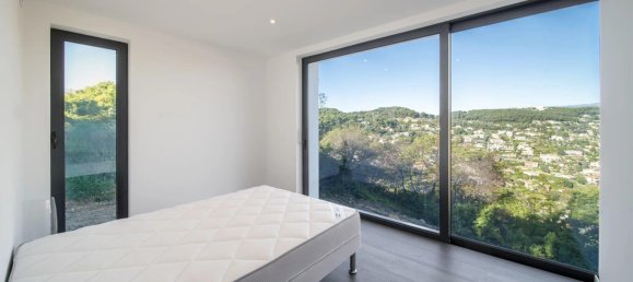 Villa de 3 dormitorios en Vallauris, France No. 298357 7