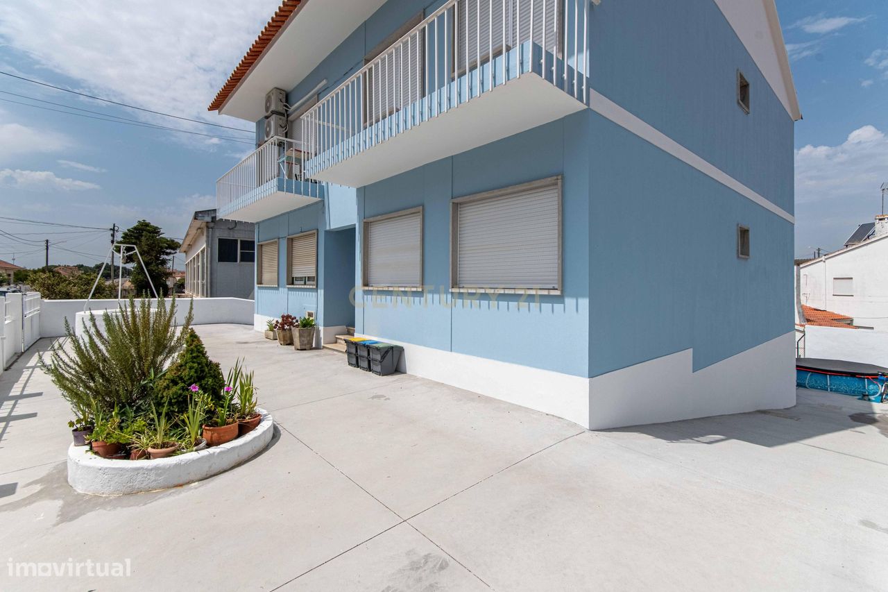 1 bedroom Apartment in Santarem, Portugal No. 295536