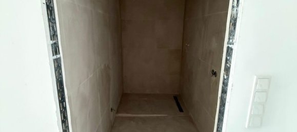 2 rooms Apartment in Vienna, Austria No. 137205 9