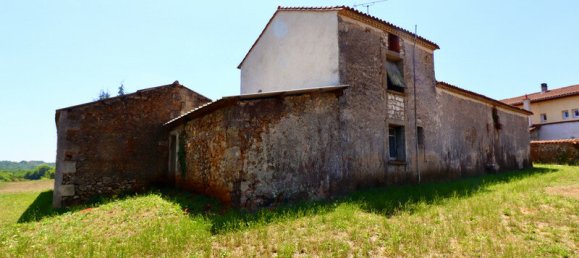 Casa de 4 dormitorios en Montbron, France No. 282309 6