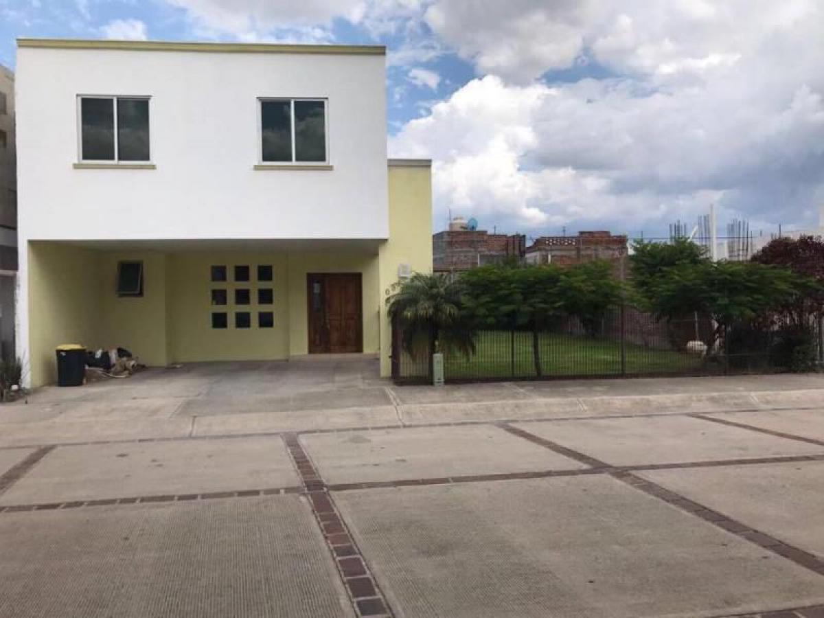 3 bedrooms House in Guanajuato, Mexico No. 149150