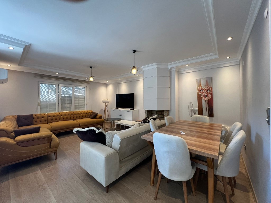 5 rooms Apartment in Alanya, Turkey No. 26902