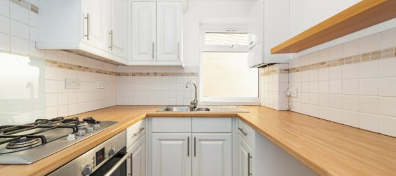 1 bedroom Apartment in Beckenham, United Kingdom No. 921 2