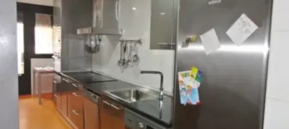 3 bedrooms Apartment in Burgos, Spain No. 187784 2