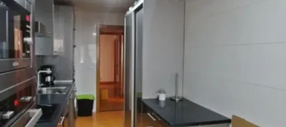 3 bedrooms Apartment in Burgos, Spain No. 187784 3
