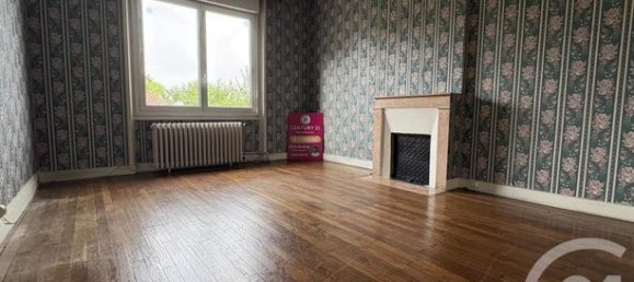 Casa de 4 dormitorios en Chateauroux, France No. 303721 13