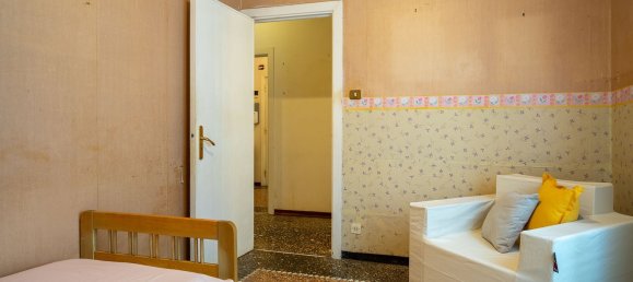 4 bedrooms Apartment in Genoa, Italy No. 335711 30