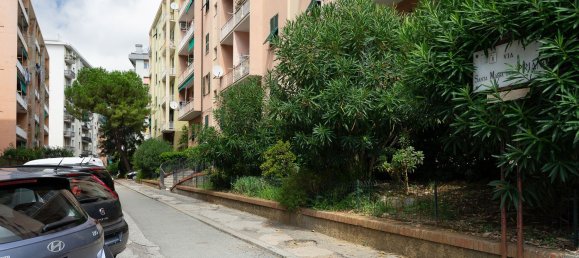 4 bedrooms Apartment in Genoa, Italy No. 335711 7