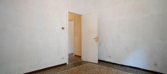 4 bedrooms Apartment in Genoa, Italy No. 335711 32