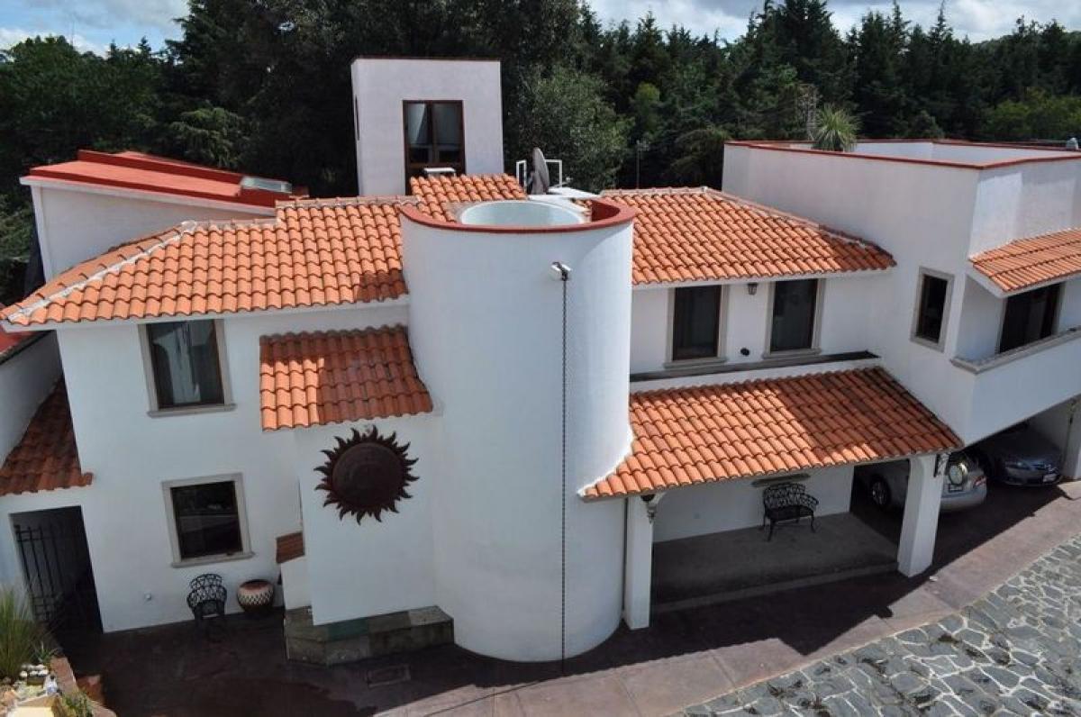 3 bedrooms House in Ocoyoacac, Mexico No. 214911