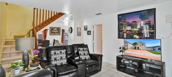 3 dormitorios villa en venta en Miami, Miami-Dade, Florida, USA № 614229 23