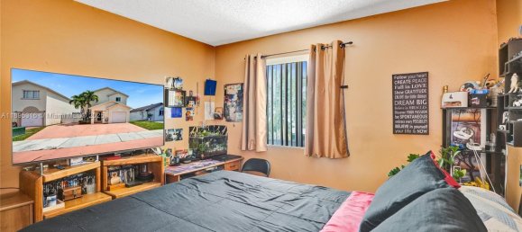 3 dormitorios villa en venta en Miami, Miami-Dade, Florida, USA № 614229 14