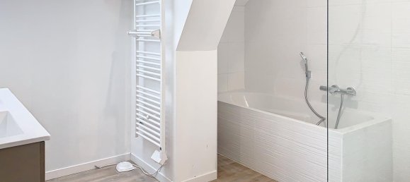 3 Schlafzimmer Haus in Chaingy, France, Nr. 52938 14