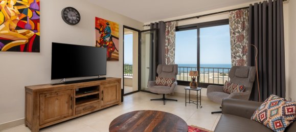 3 bedrooms Apartment in Marbella, Spain No. 157842 11