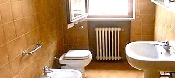 4 rooms Apartment in Padua, Italy No. 25802 10