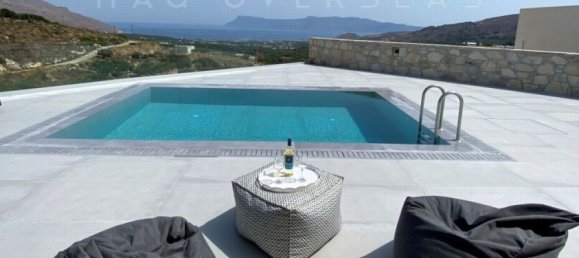 6 Schlafzimmer Villa in Kissamos, Greece, Nr. 8943 10