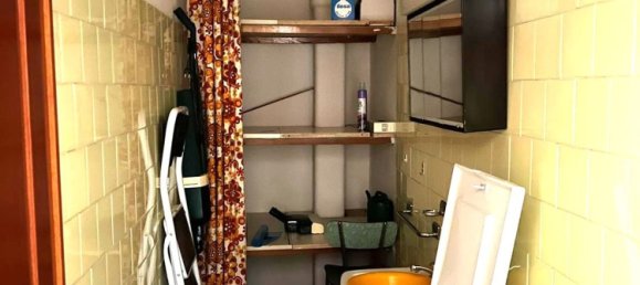 8 rooms House in Pistoia, Italy No. 297018 39