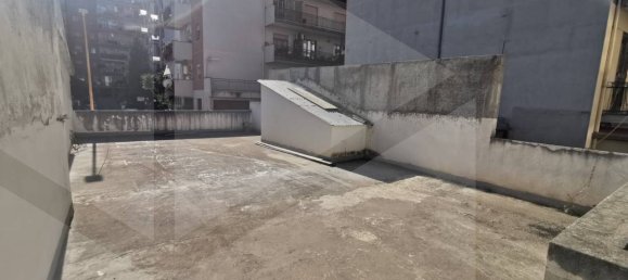 Casa de 3 habitaciónes en Messina, Italy No. 25940 10