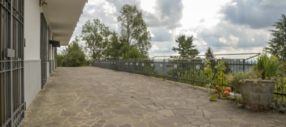 3 Schlafzimmer Villa in Castiglione Torinese, Italy, Nr. 311273 2