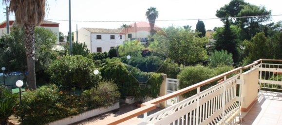 4 bedrooms Villa in Trapani, Italy No. 352138 32