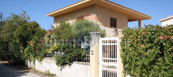 4 bedrooms Villa in Trapani, Italy No. 352138 3