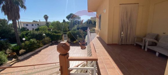 4 bedrooms Villa in Trapani, Italy No. 352138 37