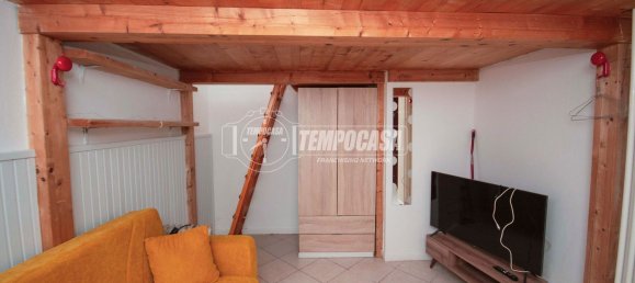 Studio in Bologna, Italy No. 90830 11