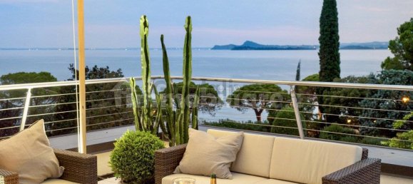 1 bedroom Apartment in Toscolano Maderno, Italy No. 82214 23