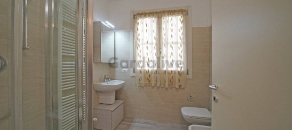 1 bedroom Apartment in Toscolano Maderno, Italy No. 82214 8
