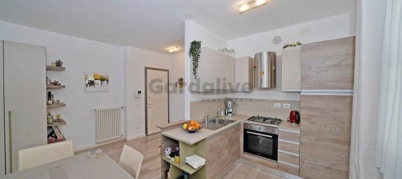 1 bedroom Apartment in Toscolano Maderno, Italy No. 82214 6
