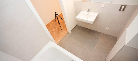 3 rooms Apartment in Rudolfsheim-Funfhaus, Austria No. 227421 4