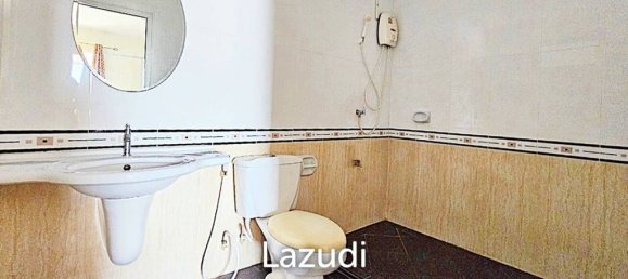 6 bedrooms Commercial property in Pattaya, Thailand No. 14555 10