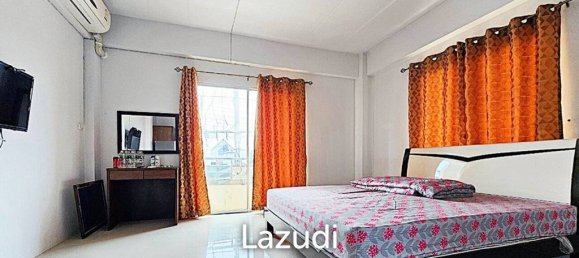 6 bedrooms Commercial property in Pattaya, Thailand No. 14555 4