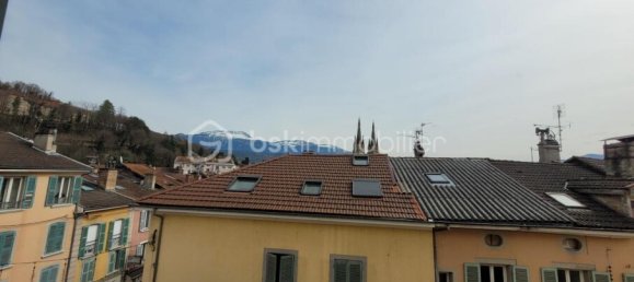 Studio in Voiron, France, Nr. 320384 3