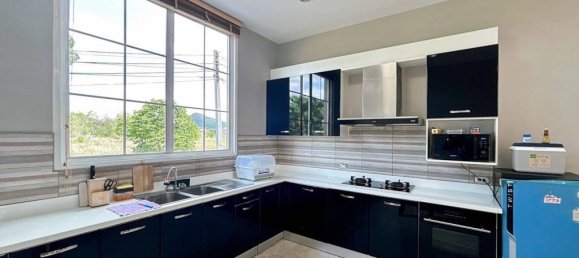 Villa de 5 dormitorios en Hua Hin, Thailand No. 21642 4