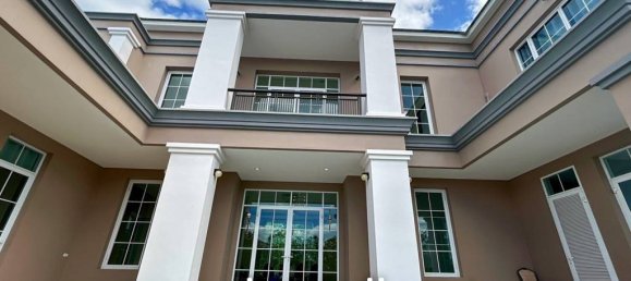 5 bedrooms Villa in Hua Hin, Thailand No. 21642 2