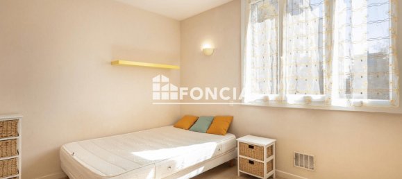 1 bedroom Apartment in Le Pont-de-Claix, France No. 207862 7