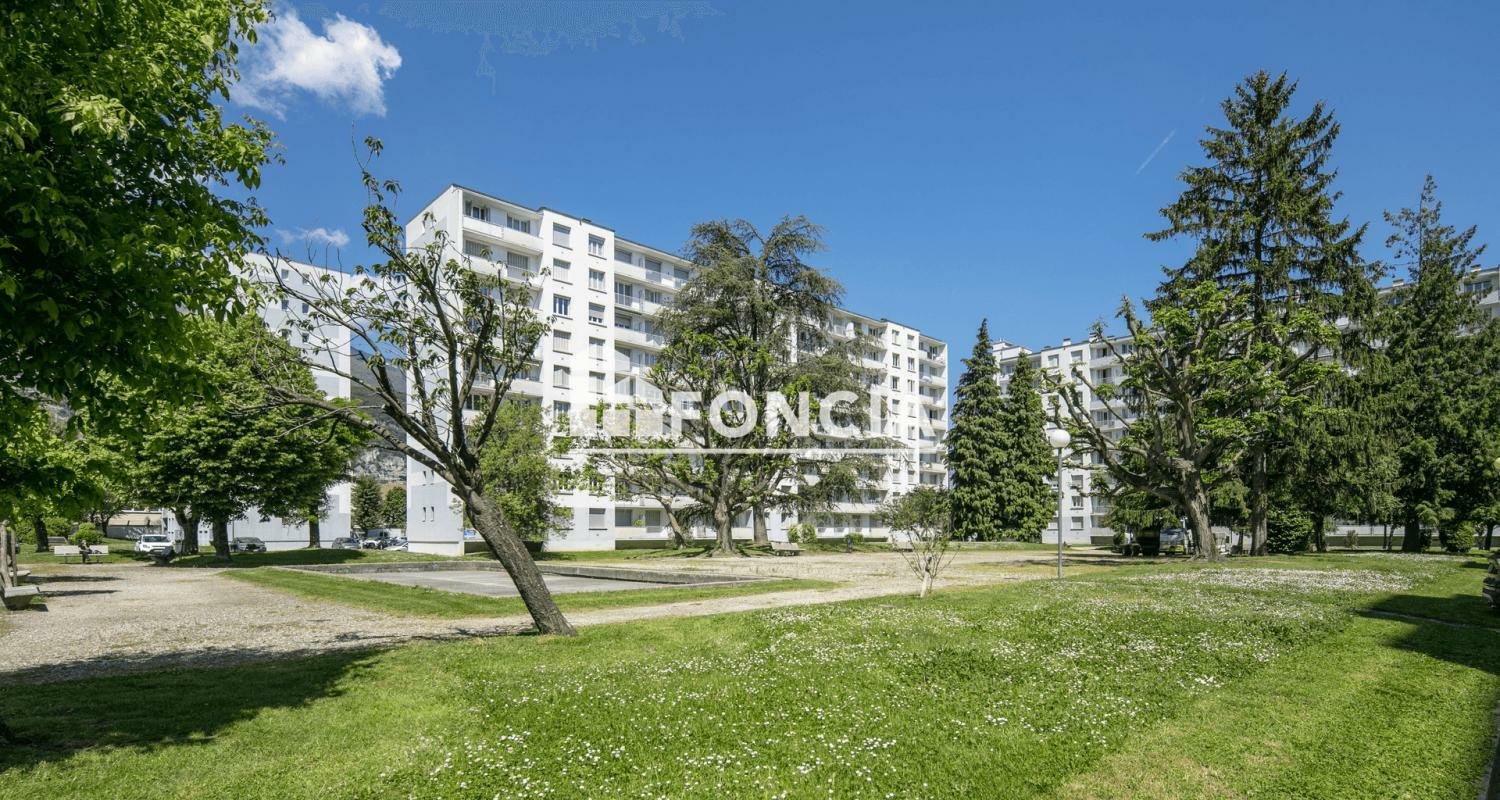 1 bedroom Apartment in Le Pont-de-Claix, France No. 207862