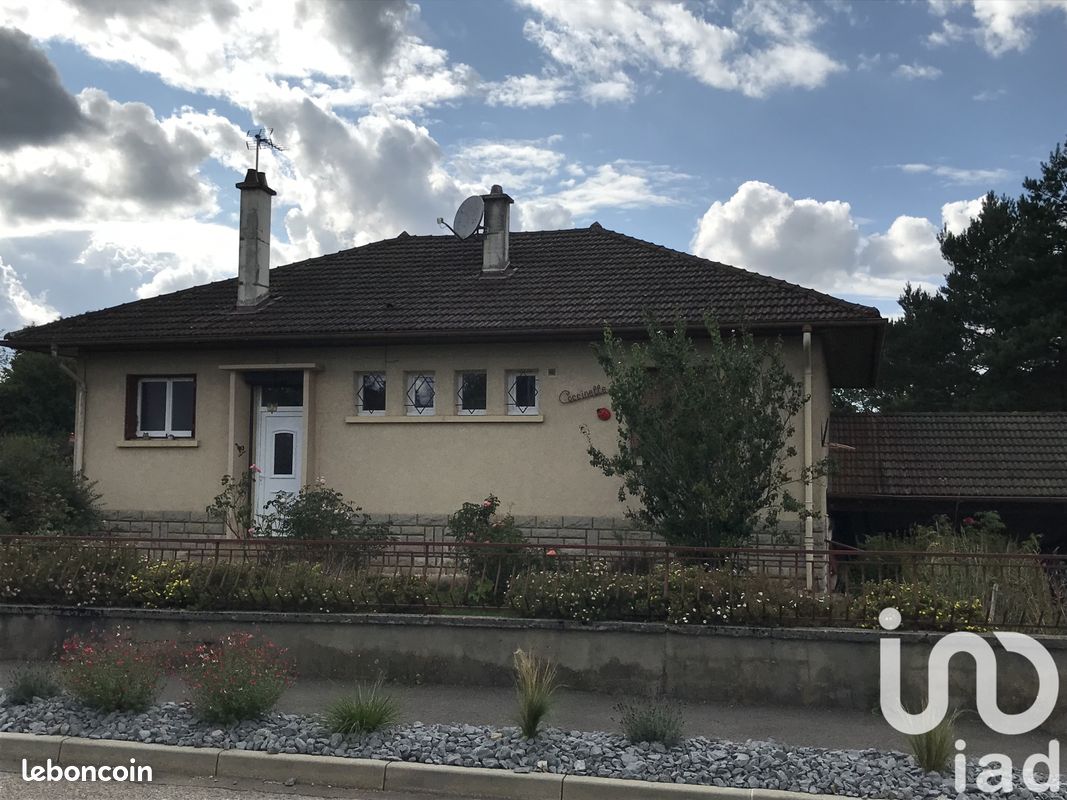 6-salle Maison à Jura, France No. 289856