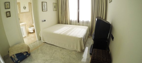 3 bedrooms Apartment in Marbella, Spain No. 566 12