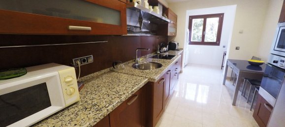 3 bedrooms Apartment in Marbella, Spain No. 566 8