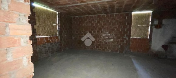 Дом с 6 комнатами в Седрина, Италия № 124669 16