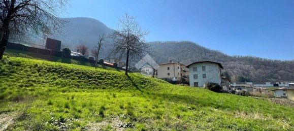 Дом с 6 комнатами в Седрина, Италия № 124669 24