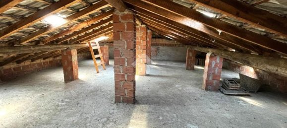 Дом с 6 комнатами в Седрина, Италия № 124669 22