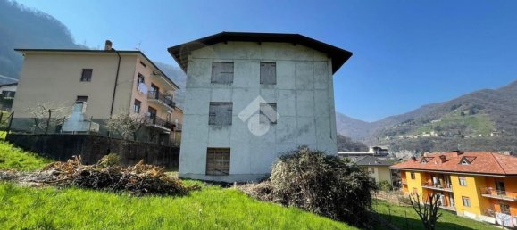 Дом с 6 комнатами в Седрина, Италия № 124669 31