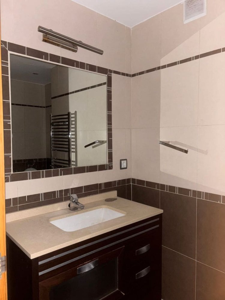 Apartamento T2 em Madrid, Spain N.º 266579