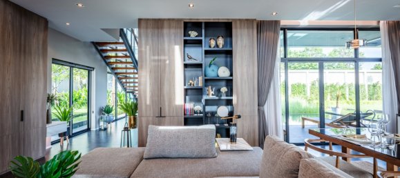 4 bedrooms Villa in Pattaya, Thailand No. 20192 6