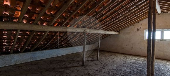 Дом с 4 спальнями в Каштелу Бранку, Португалия № 40966 31